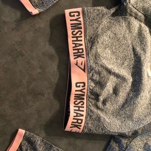 Women’s Gymshark long sleeve crop top flex